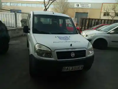 Véhicule à la ferraille FIAT I DOBLÒ (223) CARGO 199A2000 de l'année 2008 alimenté 199A2000