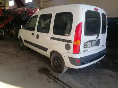 Scrapping Vehicle renault kangoo i (f/kc0) k9k704 of the year 2004 powered k9k704