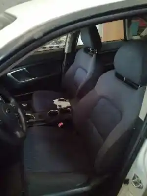 Здавання транспортного засобу subaru legacy combi/ outback (b13/bp) ee20 року 2009 потужний ee20