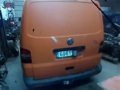 Scrapping Vehicle volkswagen t5 transporter furgón/combi (7h) axd of the year 2004 powered axd