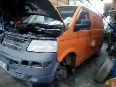 Scrapping Vehicle volkswagen t5 transporter furgón/combi (7h) axd of the year 2004 powered axd