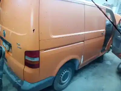 Scrapping Vehicle volkswagen t5 transporter furgón/combi (7h) axd of the year 2004 powered axd