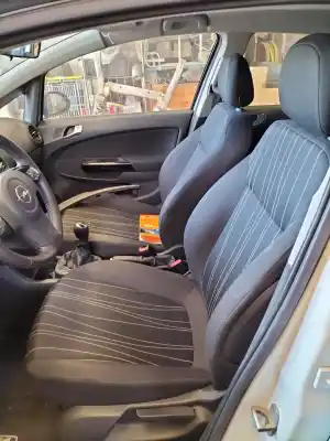 Scrapping Vehicle opel corsa d (s07) 1.4 (l08, l68) of the year 2010 powered a14xer