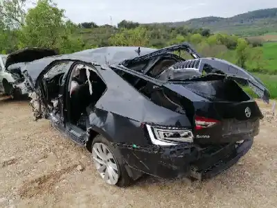 Здавання транспортного засобу skoda                                              superb combi (3v5)                                                                                                                                                                                                                                         crlb року 2017 потужний crlb