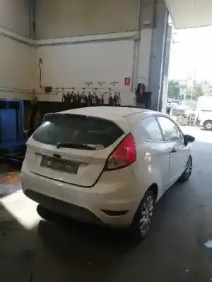 Утилизация автомобиля FORD FIESTA (CNN) XUJB года 2015 питание XUJB