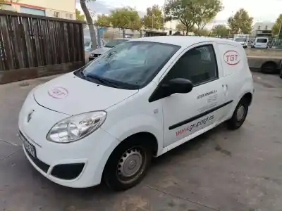 Здавання транспортного засобу renault twingo ii (cn0_) 1.5 dci (cn0e) року 2010 потужний k9k740