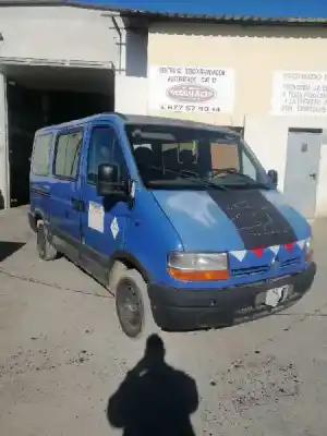 Sloopvoertuig renault master combi f9q770 van het jaar 2000 aangedreven f9q770