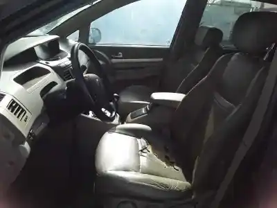 Здавання транспортного засобу ssangyong rodius d/d27dt року 2007 потужний d27dt