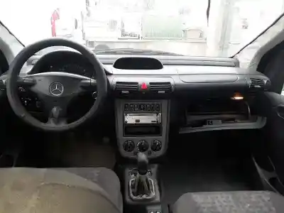 Здавання транспортного засобу mercedes-benz vaneo (bm 414) compact van 668914 року 2003 потужний 668914