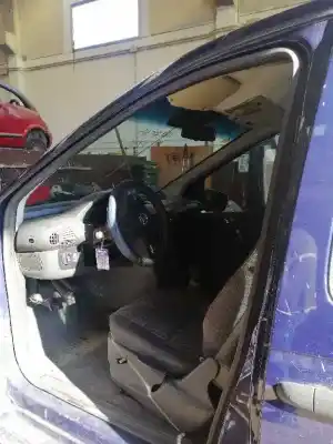 Здавання транспортного засобу mercedes-benz vaneo (bm 414) compact van 668914 року 2003 потужний 668914