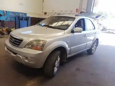 Здавання транспортного засобу KIA SORENTO (BL) D/D4CB року 2008 потужний D4CB