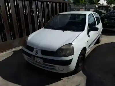 Утилизация автомобиля RENAULT CLIO II FASE II (B/CB0) K9K704 года 2002 питание K9K704