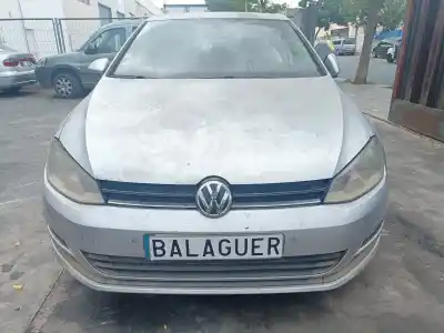 Vehículo de desguace volkswagen                                         golf vii (5g1/be1)                                                                                                                                                                                                                                         clh                                                                                                                                                                                                                                                        del año 2013 con motor clh