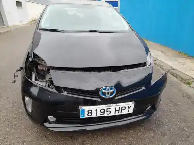 Verschrottungsfahrzeug TOYOTA PRIUS (NHW30) Plug-in Hybrid Advance des Jahres 2013 angetrieben 2ZR
