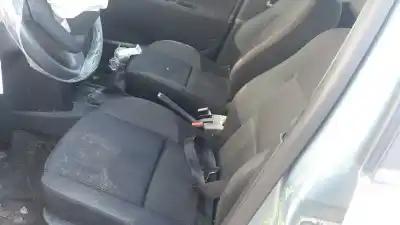 Veículo de Sucata peugeot 207 confort do ano 2010 alimentado 8hr