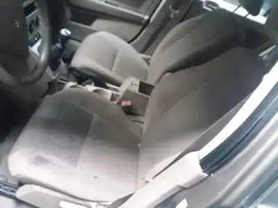 Veicolo di demolizione dodge caliber s dell'anno 2006 alimentato pk