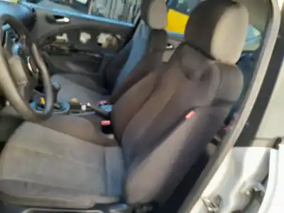 Veicolo di demolizione seat leon (1p1) reference dell'anno 2007 alimentato bxe