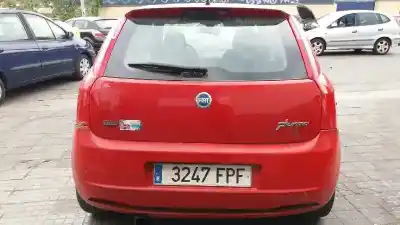 Veicolo di demolizione fiat grande punto (199_) 1.9 d multijet dell'anno 2007 alimentato 199a5000