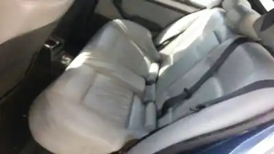 Véhicule à la ferraille bmw serie 3 berlina (e46) 320d de l'année 2001 alimenté 204d4