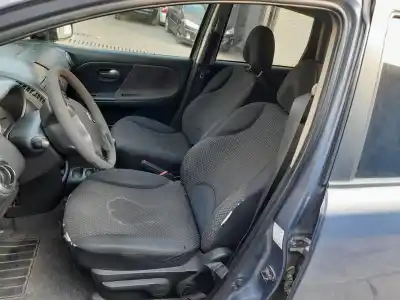 Veicolo di demolizione nissan note (e11e) acenta dell'anno 2008 alimentato k9k