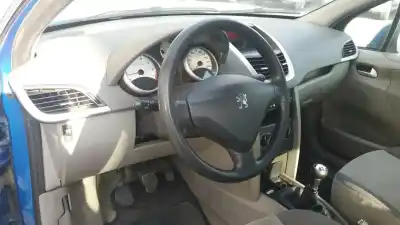 Scrapping Vehicle peugeot 207 x-line of the year 2007 powered kfu