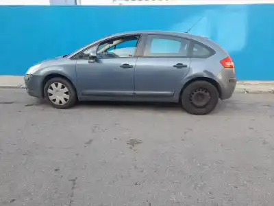 Veículo de Sucata citroen c4 berlina collection do ano 2005 alimentado kfu