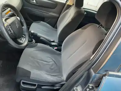 Veículo de Sucata citroen c4 berlina collection do ano 2005 alimentado kfu