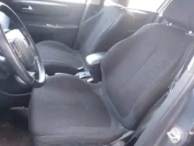 Veículo de Sucata citroen c4 berlina vtr plus do ano 2005 alimentado 9hx