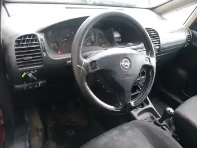 Veículo de Sucata opel zafira a elegance do ano 2001 alimentado y20dth