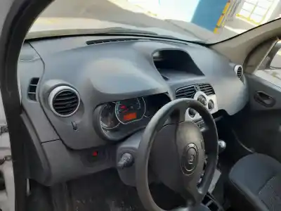 Scrapping Vehicle renault kangoo z.e. maxi 2-sitzer of the year 2012 powered 5am400