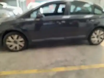 Veículo de Sucata citroen c4 berlina vtr plus do ano 2006 alimentado 9hy