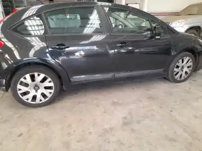 Veículo de Sucata citroen c4 berlina vtr plus do ano 2006 alimentado 9hy