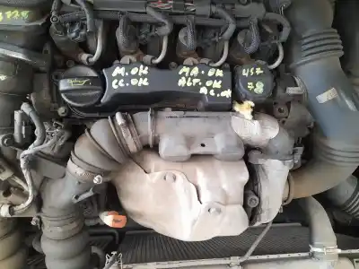 Veículo de Sucata citroen c4 berlina vtr plus do ano 2006 alimentado 9hy