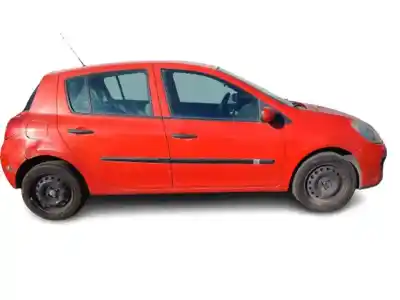 Veículo de Sucata renault clio iii pack authentique do ano 2006 alimentado k9k766