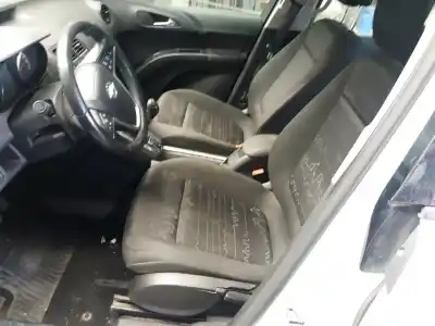 Veículo de Sucata opel meriva b cosmo do ano 2011 alimentado a14nel