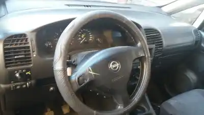 Veículo de Sucata opel zafira a elegance do ano 2001 alimentado z18xe