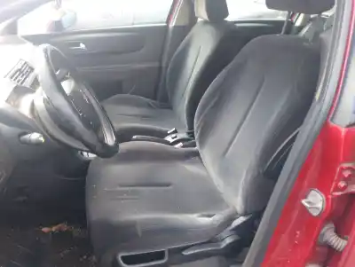 Verschrottungsfahrzeug citroen c4 berlina collection des jahres 2006 angetrieben 9hy