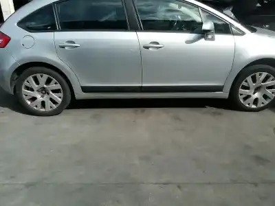 Veículo de Sucata citroen c4 berlina collection do ano 2006 alimentado 9hx