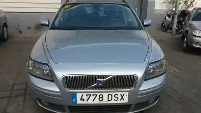 Vehículo de desguace VOLVO V50 FAMILIAR 1.8 Kinetic del año 2005 con motor B4184S11