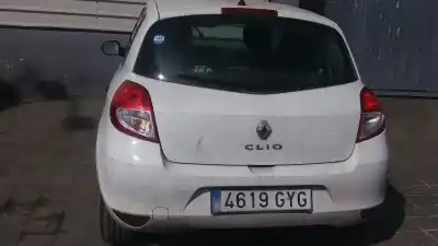 Veículo de Sucata renault clio iii authentique do ano 2010 alimentado k9k768