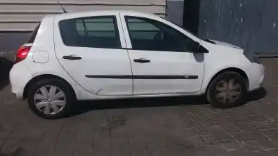 Veículo de Sucata renault clio iii authentique do ano 2010 alimentado k9k768