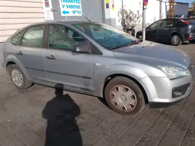 Veículo de Sucata ford focus berlina (cap) ghia do ano 2005 alimentado hhda