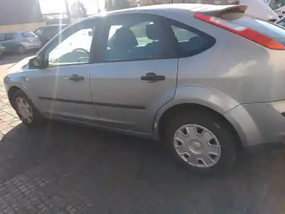 Veículo de Sucata ford focus berlina (cap) ghia do ano 2005 alimentado hhda