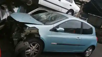 Scrapping Vehicle renault clio iii rip curl of the year 2007 powered k9k766