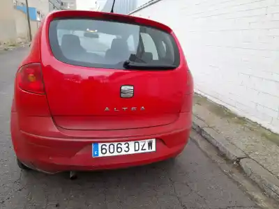 Veicolo di demolizione seat altea (5p1) reference dell'anno 2006 alimentato bxe