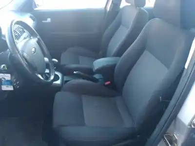 Veículo de Sucata ford mondeo berlina (ge) ambiente do ano 2001 alimentado chba