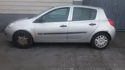 Veículo de Sucata renault clio iii confort expression do ano 2006 alimentado k9k766