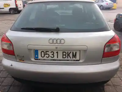 Verschrottungsfahrzeug audi a3 (8l) 1.6 ambiente des jahres 2001 angetrieben avu