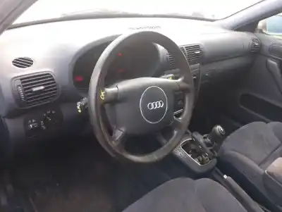 Verschrottungsfahrzeug audi a3 (8l) 1.6 ambiente des jahres 2001 angetrieben avu