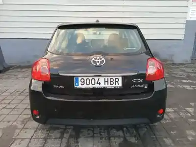 Veículo de Sucata toyota auris live do ano 2011 alimentado 1zr